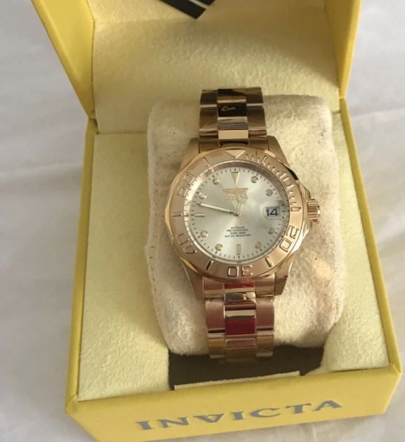 Invicta 9010 นาฬิกาผู้ชาย Pro Diver Professional Automatic 200M Men's Watch