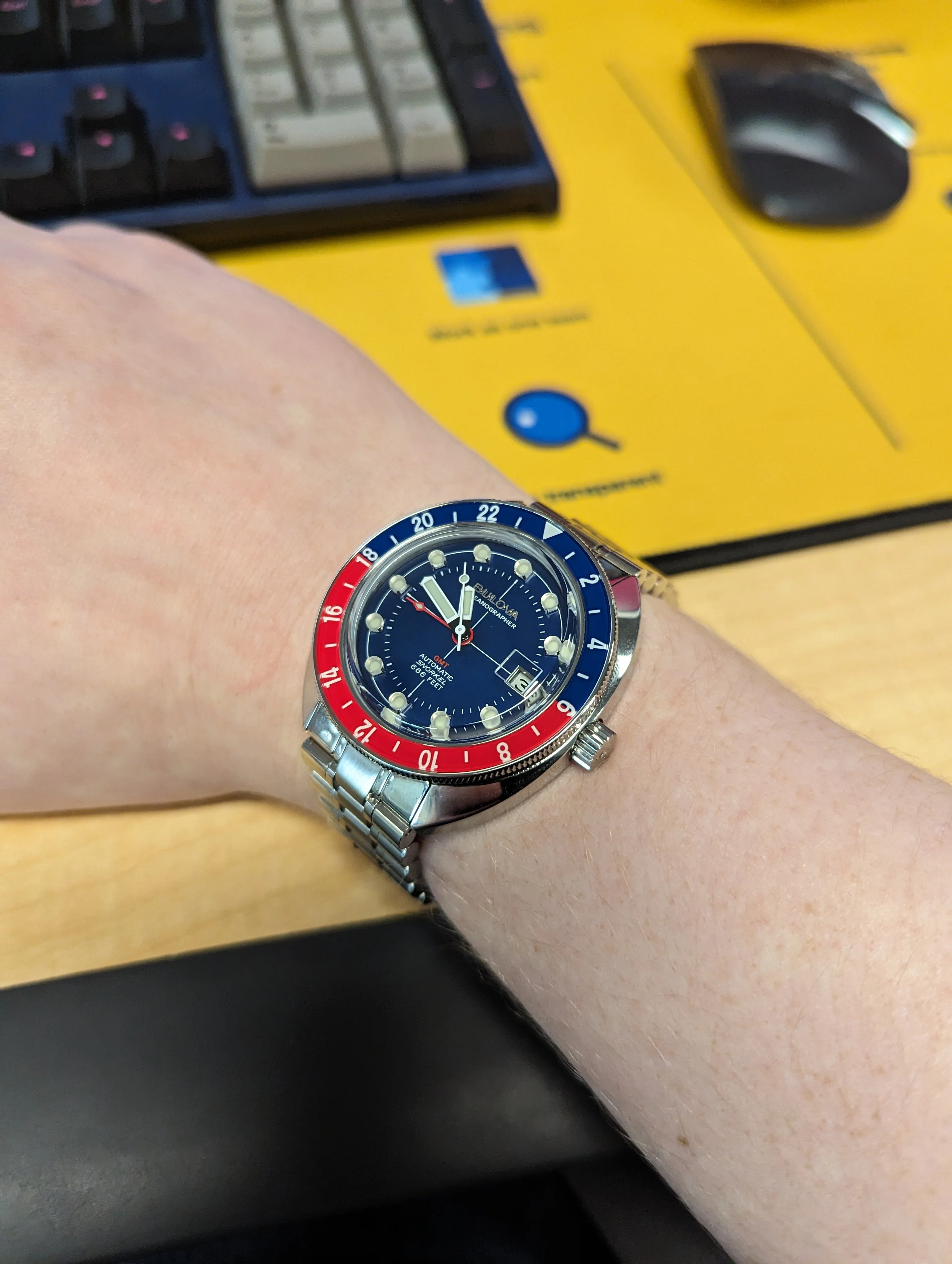 Bulova 96B405 นาฬิาผู้ชาย Automatic Oceanographer GMT Men's Watch