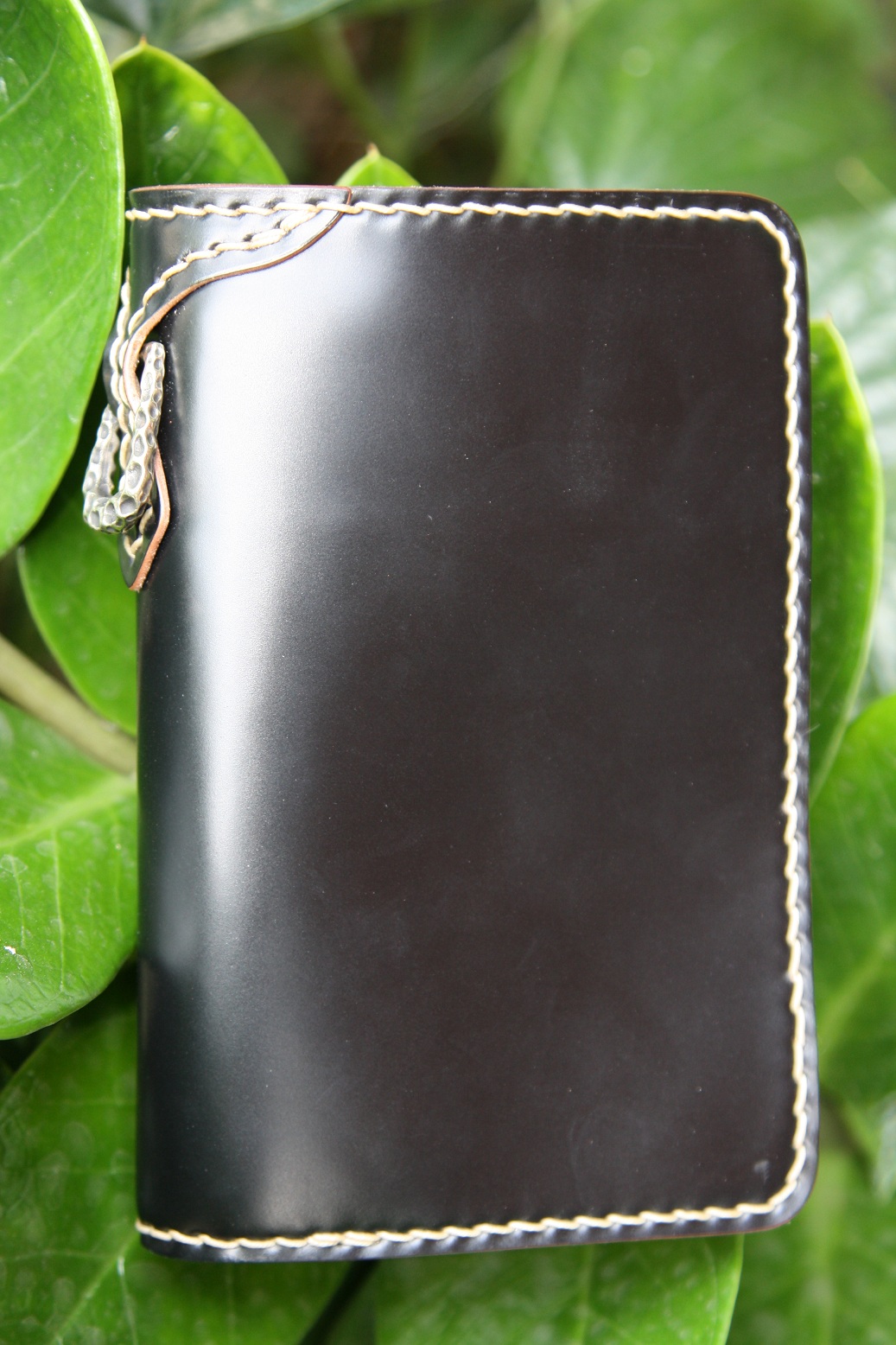 กระเป๋าสตางค์ชาย ใบกลาง หนังม้าแท้ ตามสั่งครับ