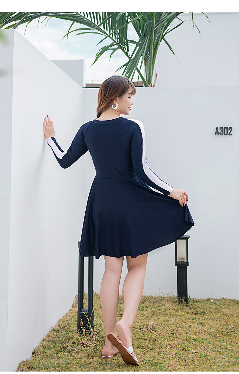 ชุดว่ายน้ำวันพีชคนอ้วน แขนยาว 6xl พร้อมส่ง: ชุดว่ายน้ำไซส์ใหญ่ชุดเที่ยวทะเลสีน้ำเงินซิปหน้าแขนยาวแต่งแถบสีขาว มีกางเกงขาสั้นใส่ด้านในแบบสวยน่ารักมากๆจ้า: ขนาด- รอบอก 42 - 52 นิ้ว - เอว 38 - 48 นิ้ว - สะโพก 42 - 54 นิ้ว