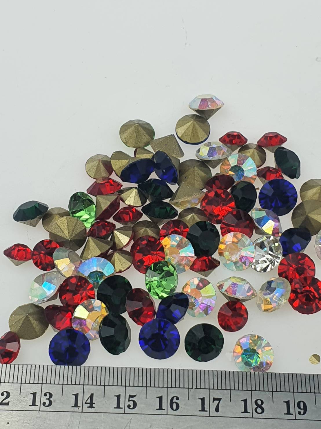 เพชรคริสตัลก้นแหลมขนาด 8 มิลลิเมตร (SS38) เพชรคริสตัลสำหรับงานเครื่องประดับ Crystal จำนวน 288 เม็ด