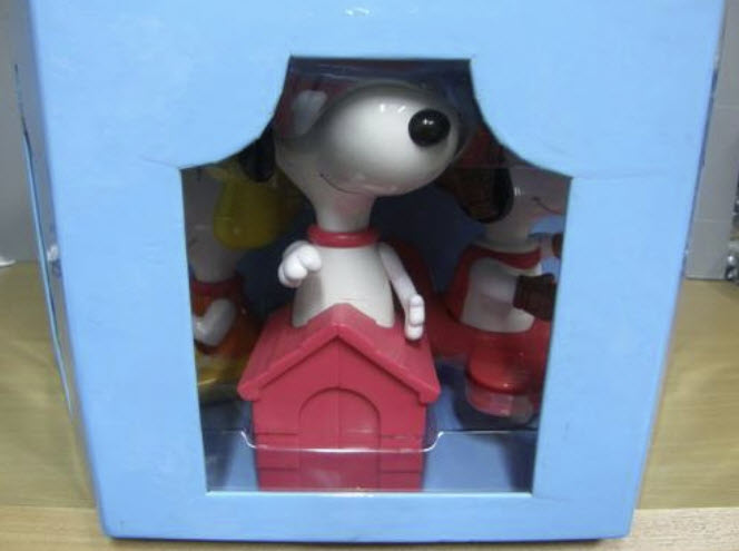 โมเดลสนูปปี้ (Snoopy) 6 แบบ ขนาด 7 นิ้ว (McDonalds)