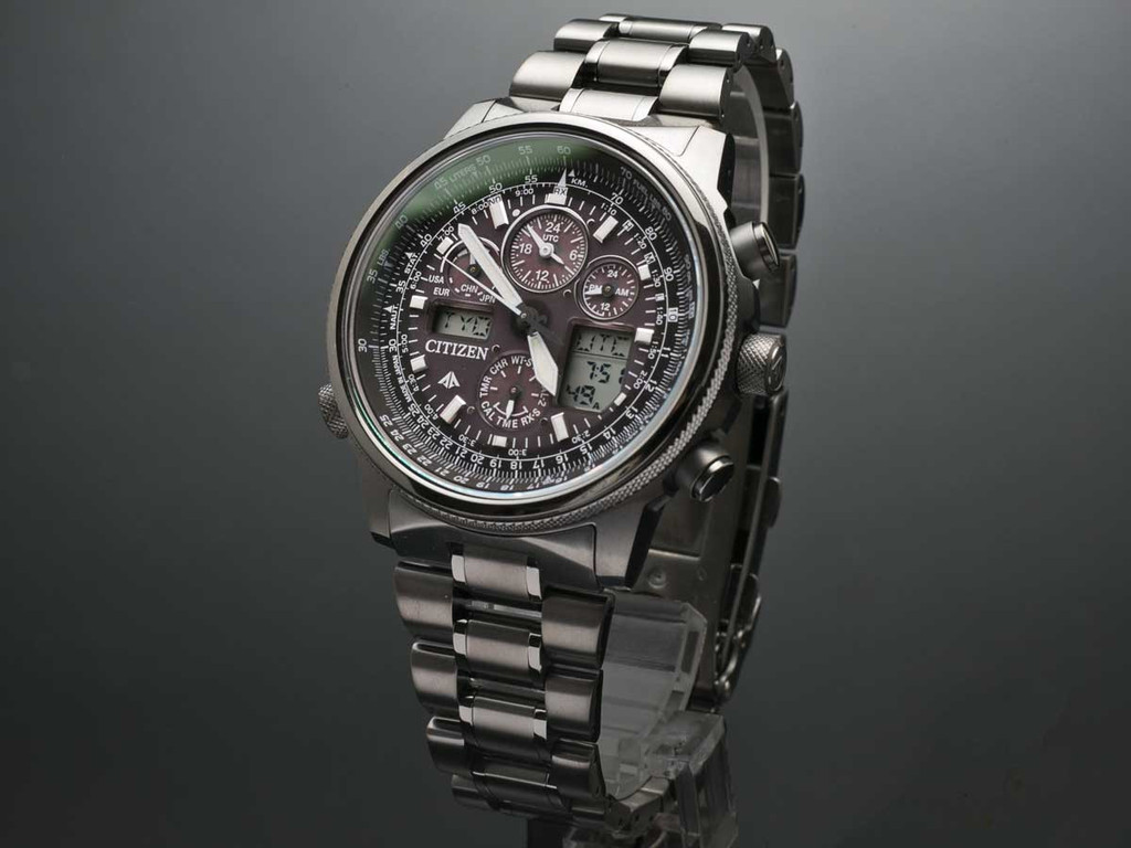 Citizen JY8025-59E นาฬิกาข้อมือผู้ชาย Promaster SKY Titanium Atomic World Time Chronograph Japan Men's Watch