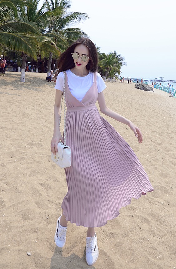 เอี๊ยมกระโปรงคลุมท้องยาว อัดพรีท ผ้าชีฟองเนื้อดี ด้านหลังยางยืดกระชับดูดีมากค่ะ M,L,XL,XXL