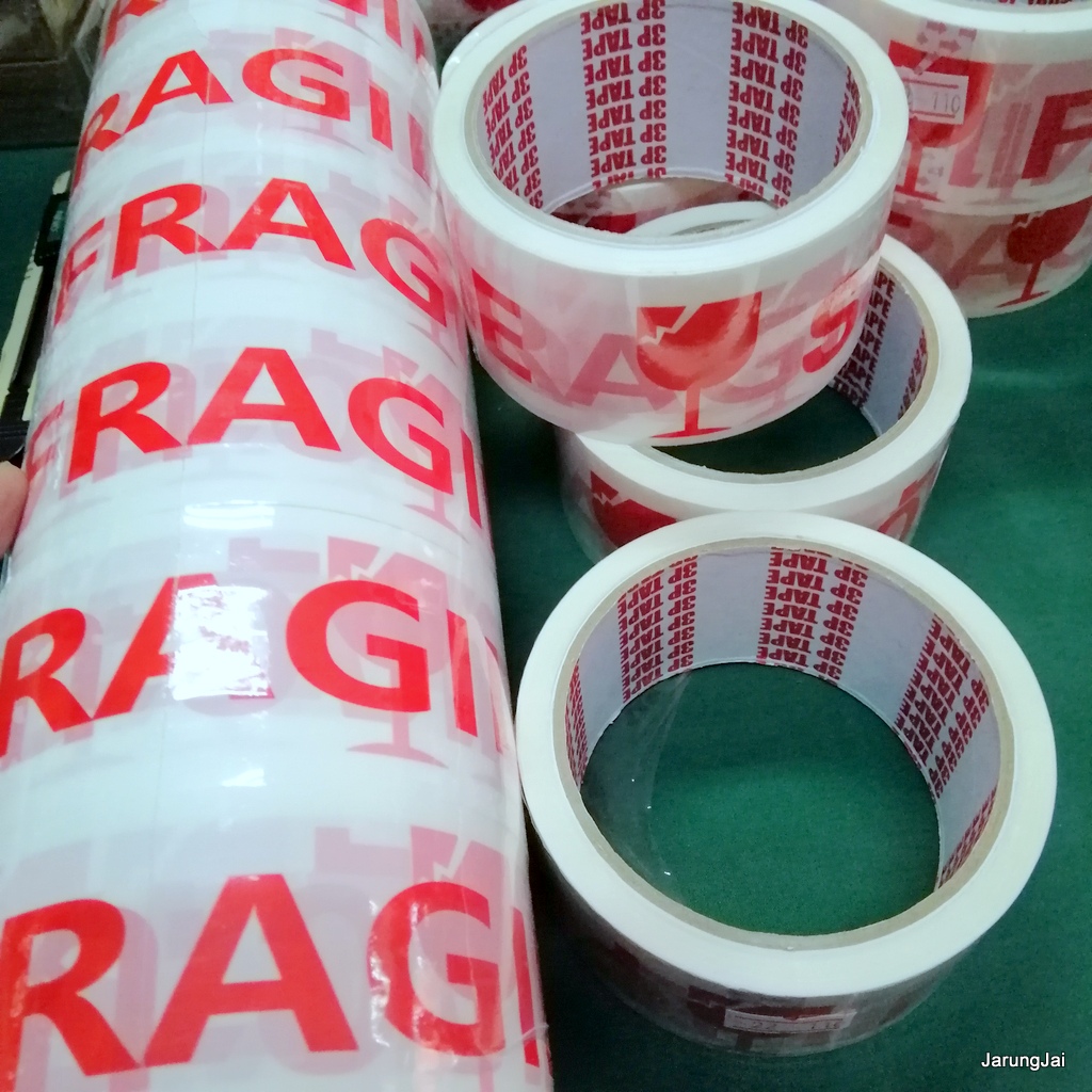 opp tape เทปกาว ระวังแตก ยาว 45 หลา ตัวหนังสือสีแดง SK24B ศรีสะเกษ