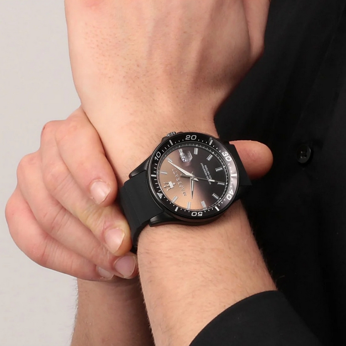 Maserati R8851140001 นาฬิกาผู้ชาย Sfida Quartz Men's Watch