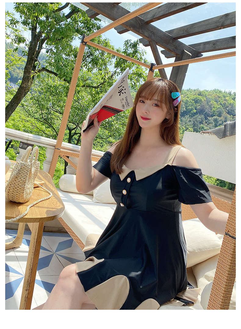 ชุดว่ายน้ำคนอ้วน 5xl พร้อมส่ง: ชุดเที่ยวทะเลไซส์ใหญ่สีดำเว้าไหล่ มีกางเกงขาสั้นใส่ด้านใน แบบสวยน่ารักมากๆจ้า:รอบอก42-52นิ้ว เอว34-44นิ้ว สะโพก40-52นิ้ว