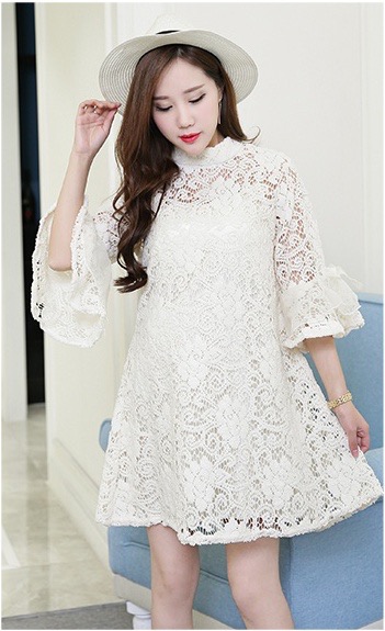 ชุดคลุมท้องแฟชั่น ลูกไม้ขาวครีม แขน3ส่วน แขนระบายสวยเริ่ด พร้อมชุดซับใน M,L,XL