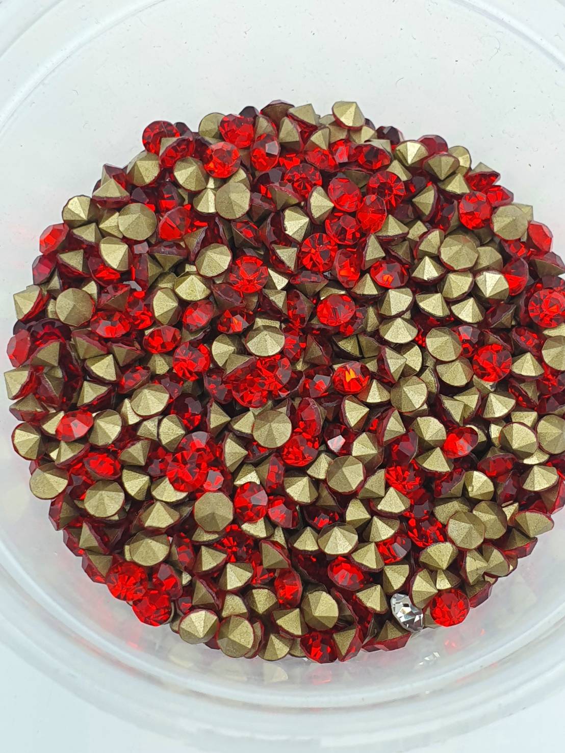 เพชรคริสตัลก้นแหลมขนาด 4มิลลิเมตร (SS16) เพชรคริสตัลสำหรับงานเครื่องประดับ Crystal