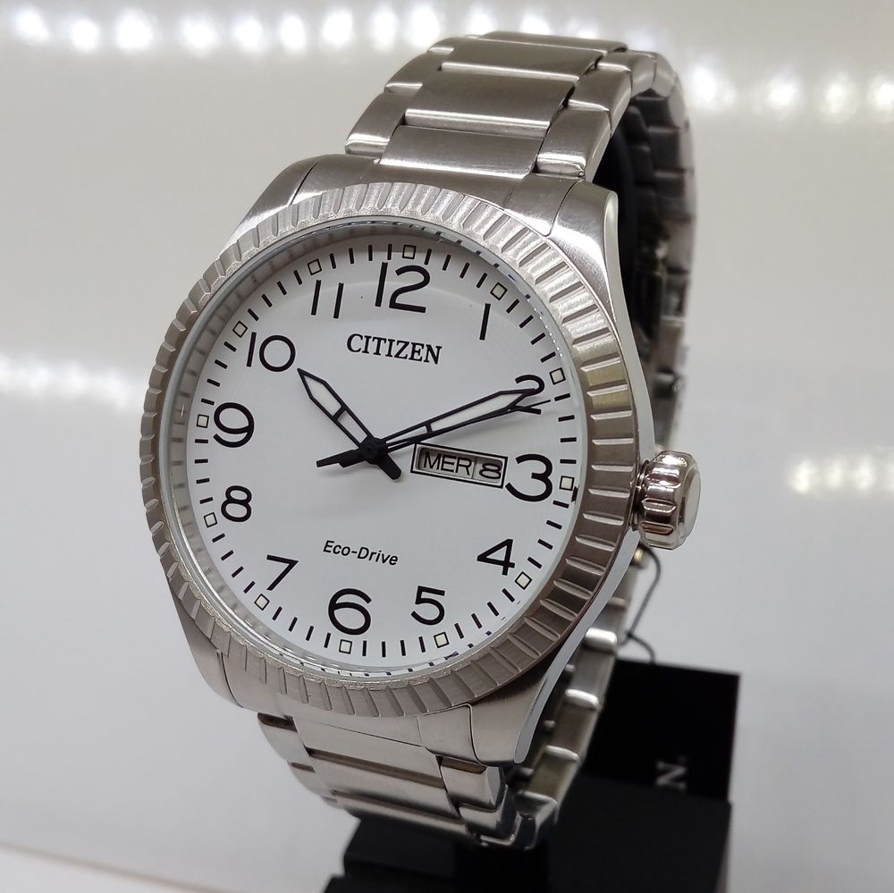 Citizen BM8530-89A นาฬิกาผู้ชาย Eco-drive Urban Men's Watch