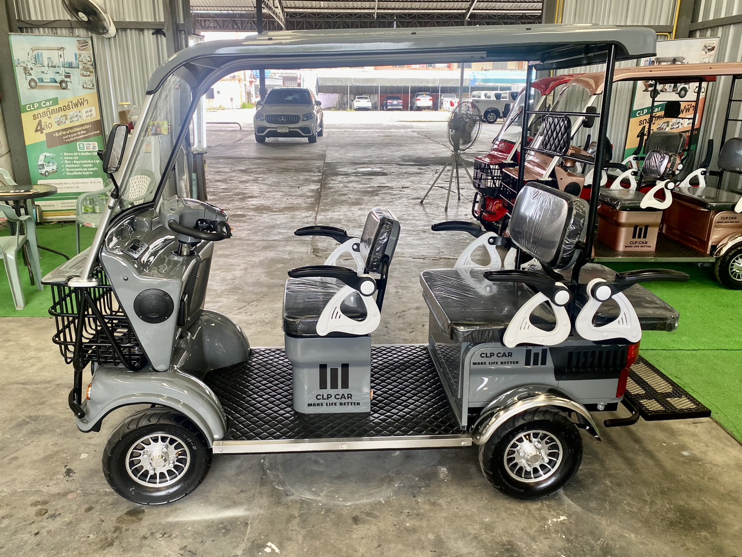 รถไฟฟ้า 4 ล้อ รุ่น M-01T 4-5 ที่นั่ง สีเทา