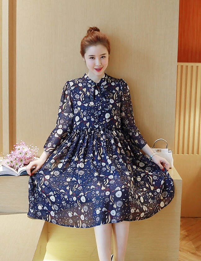 เดรสคลุมท้องแฟชั่นผ้าชีฟอง แขน4ส่วนระบาย ลายน่ารัก มีโบว์ที่คอ มีซับใน M L XL,XXL