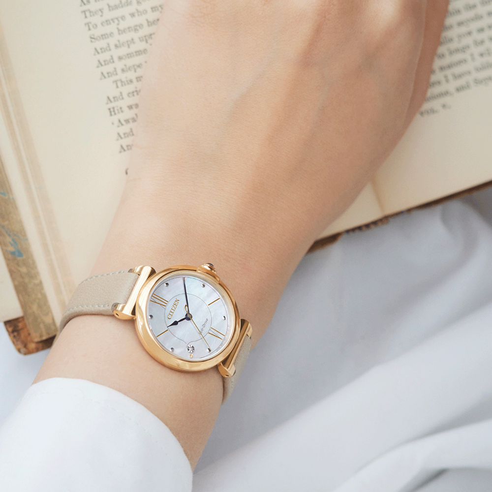 Citizen EM1073-18D นาฬิกาผู้หญิง Eco-Drive Citizen L Women's Watch