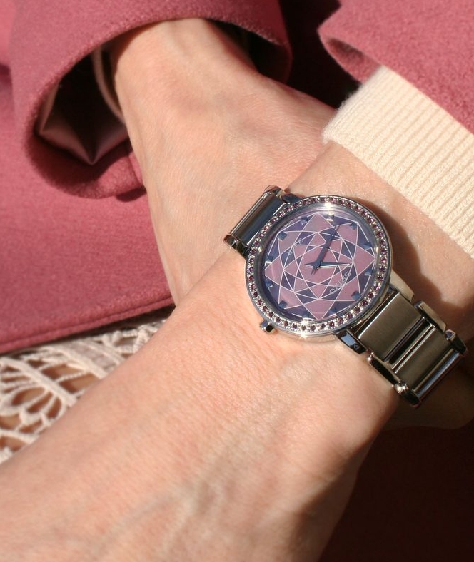 Seiko SUP453P1 นาฬิกาผู้หญิง Solar Women's Watch