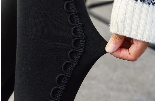 เลคกิ้งคนท้องขายาว ผ้านิ่มยืดสบาย ด้านข้างลายห่วง 3 มิติมีสายปรับขนาดครรภ์ มี 3 สี M,L,XL