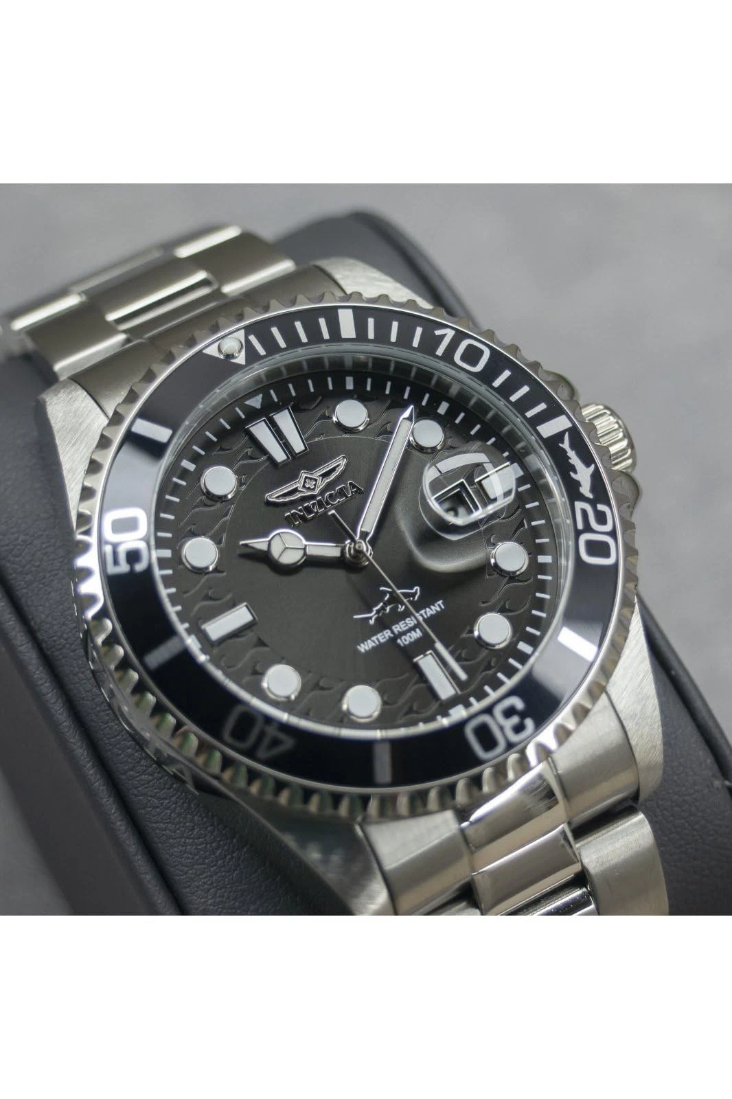 Invicta 30018 นาฬิกาผู้ชาย Pro Diver Quartz Men's Watch