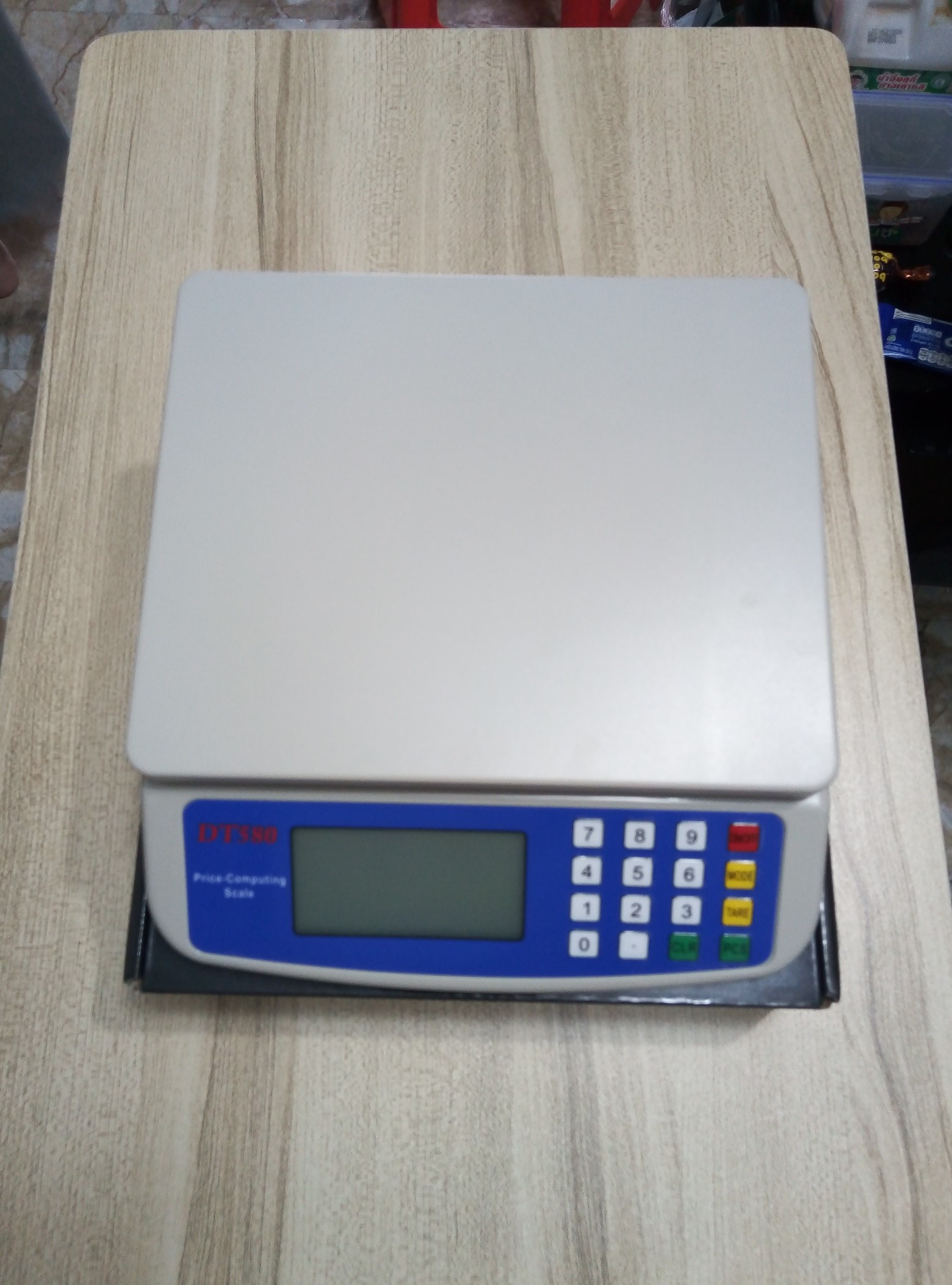 เครื่องชั่งน้ำหนักดิจิตอล DT-580 จอ LCD คมชัด ใช้ในครัวเรือน ร้านค้า โรงงาน ตัดน้ำหนักภาชนะออกได้ แบบคำนวณราคาได้ เครื่องชั่งดิจิตอล ชั่งได้สูงสุด 30Kg ตาชั่ง เครื่องชั่ง เบเกอรี่ กิโล ดิจิตอล