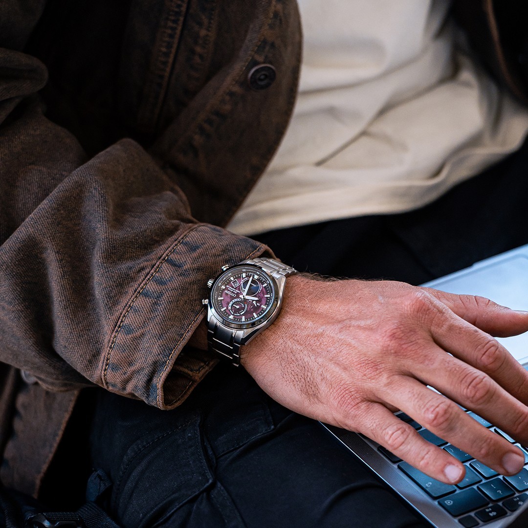 Citizen BY1018-80X นาฬิกาผู้ชาย Eco-Drive Tsuki-yomi Radio-Controlled Men's Watch