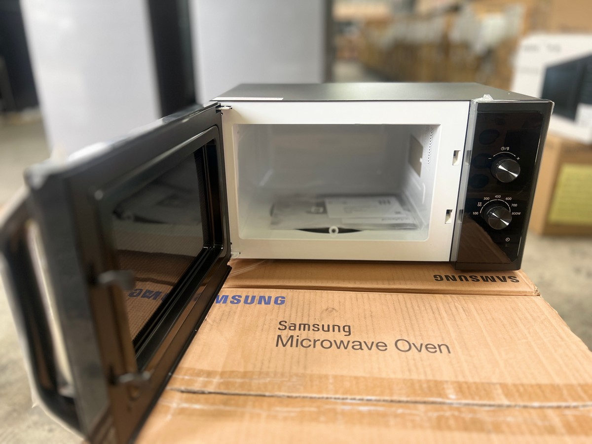 SAMSUNG ไมโครเวฟ 800 วัตต์, 23 ลิตร รุ่น MS23F300EEK/ST