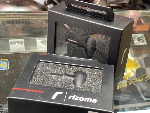 ไฟเลี้ยว RIZOMA CLUB S 3 สเต็ป (ไฟเลี้ยว ,ไฟท้าย,ไฟเบรค )