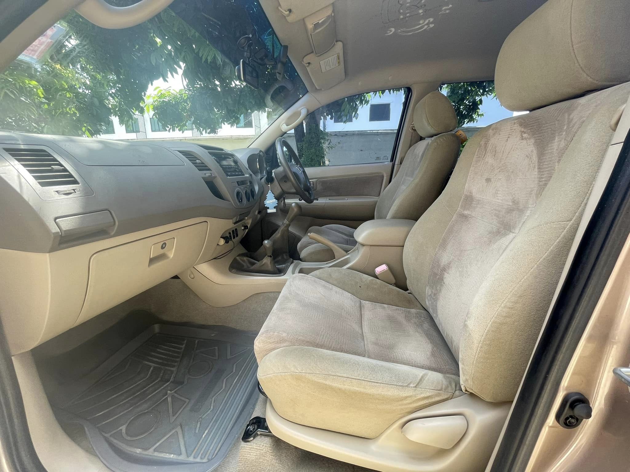 Toyota Fortuner 3.0G 4WD MT 2008