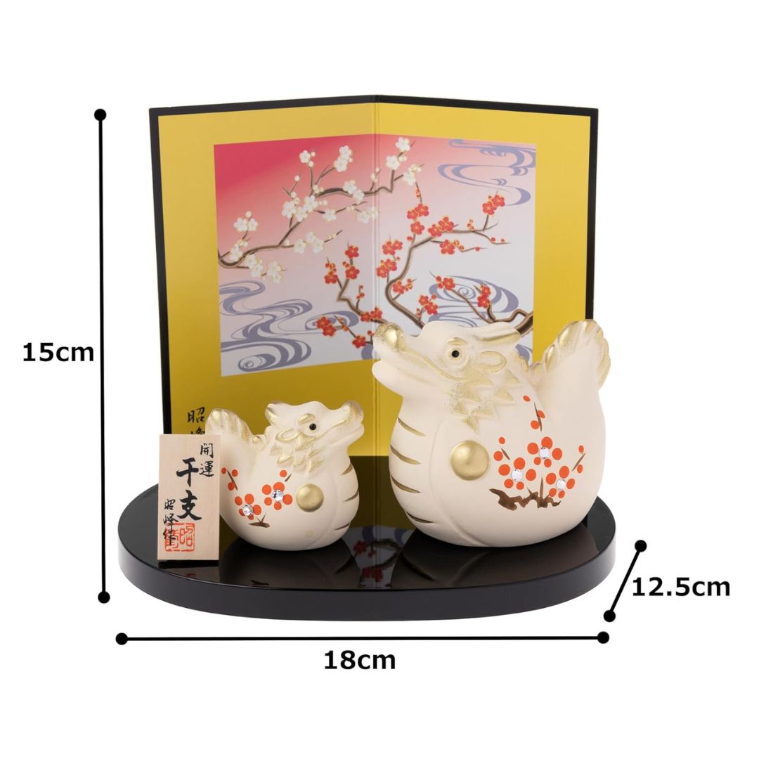 [PRE-ORDER] มังกรคู่ ลายดอกบ๊วยญี่ปุ่น ของมงคลญี่ปุ่น ฮวงจุ้ยโต๊ะทำงาน เสริมโชคลาภ ปีมังกร นำเข้าจากญี่ปุ่น ของตกแต่ง วันตรุษจีน Dragon Zodiac 2024