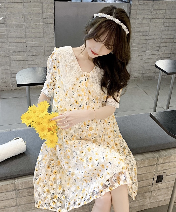 เดรสคลุมท้องแฟชั่น ปกใหญ่ ผ้าลูกไม้มีซับใน ปลายแขนและปก แต่งด้วยลูกไม้ ผ้าสวยใส่สบาย M L XL XXL