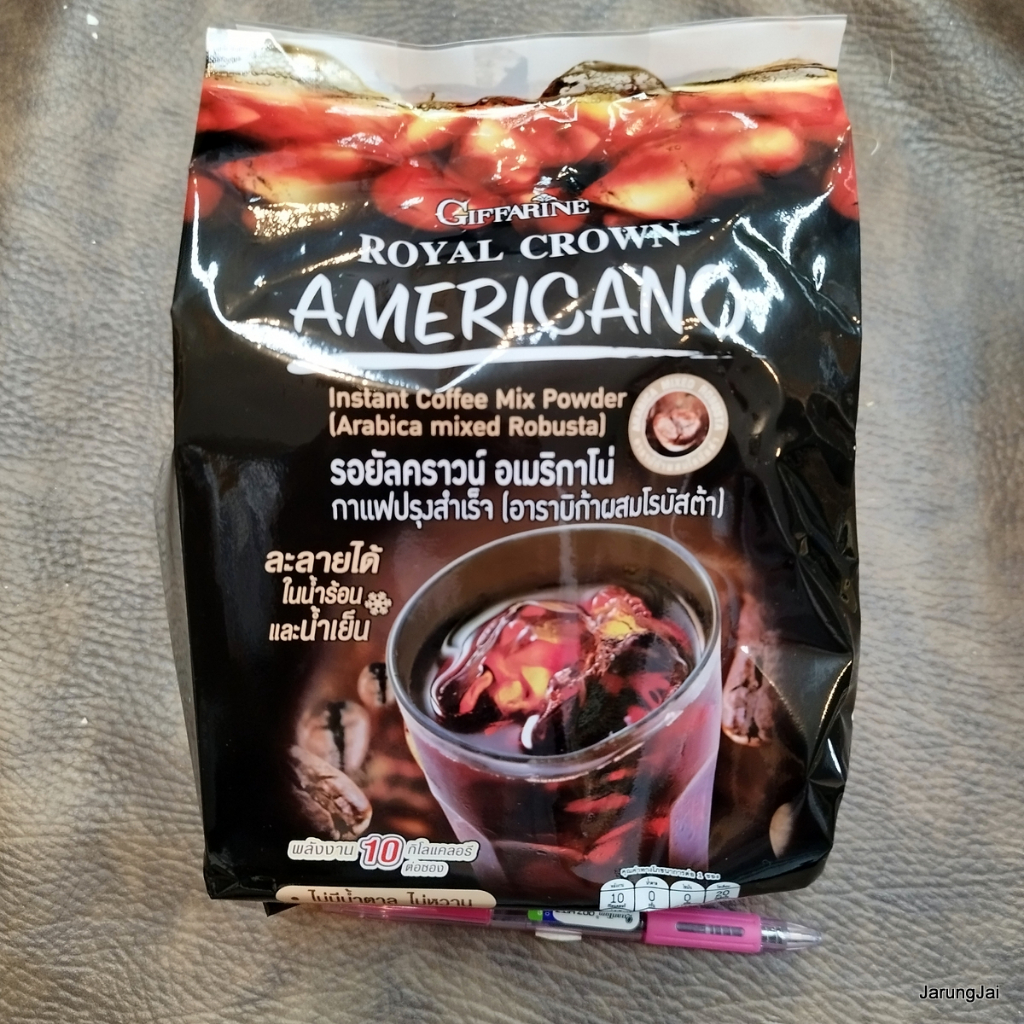 กาแฟซอง giffarine royal crown americano ไม่มีน้ำตาล ไม่หวาน ละลายได้ในน้ำร้อน และน้ำเย็น ตรา กิฟฟารีน