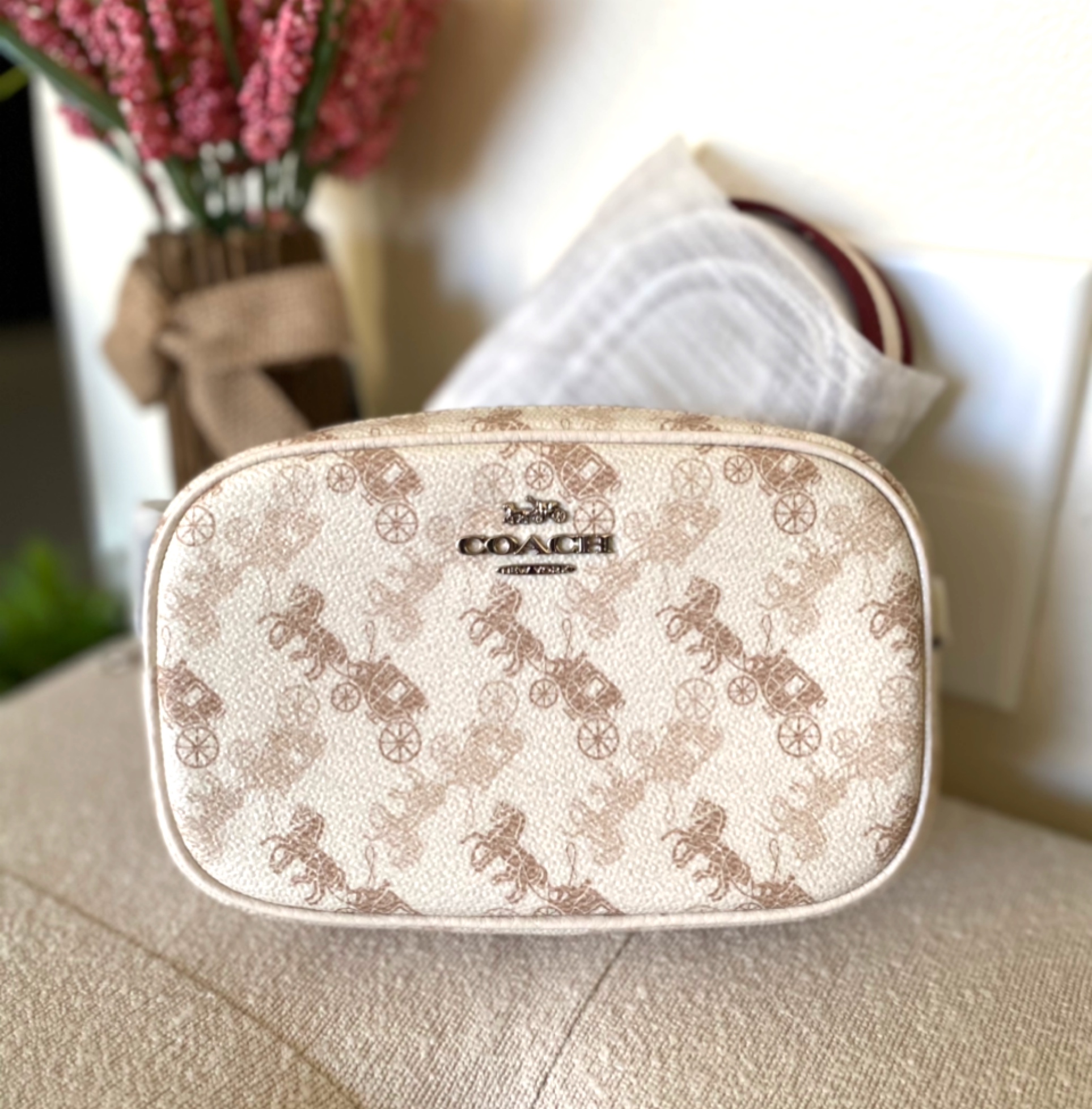กระเป๋าคาดเอว สะพายพข้าง Coach 78603 cream beige signature crossbody/ waist bag