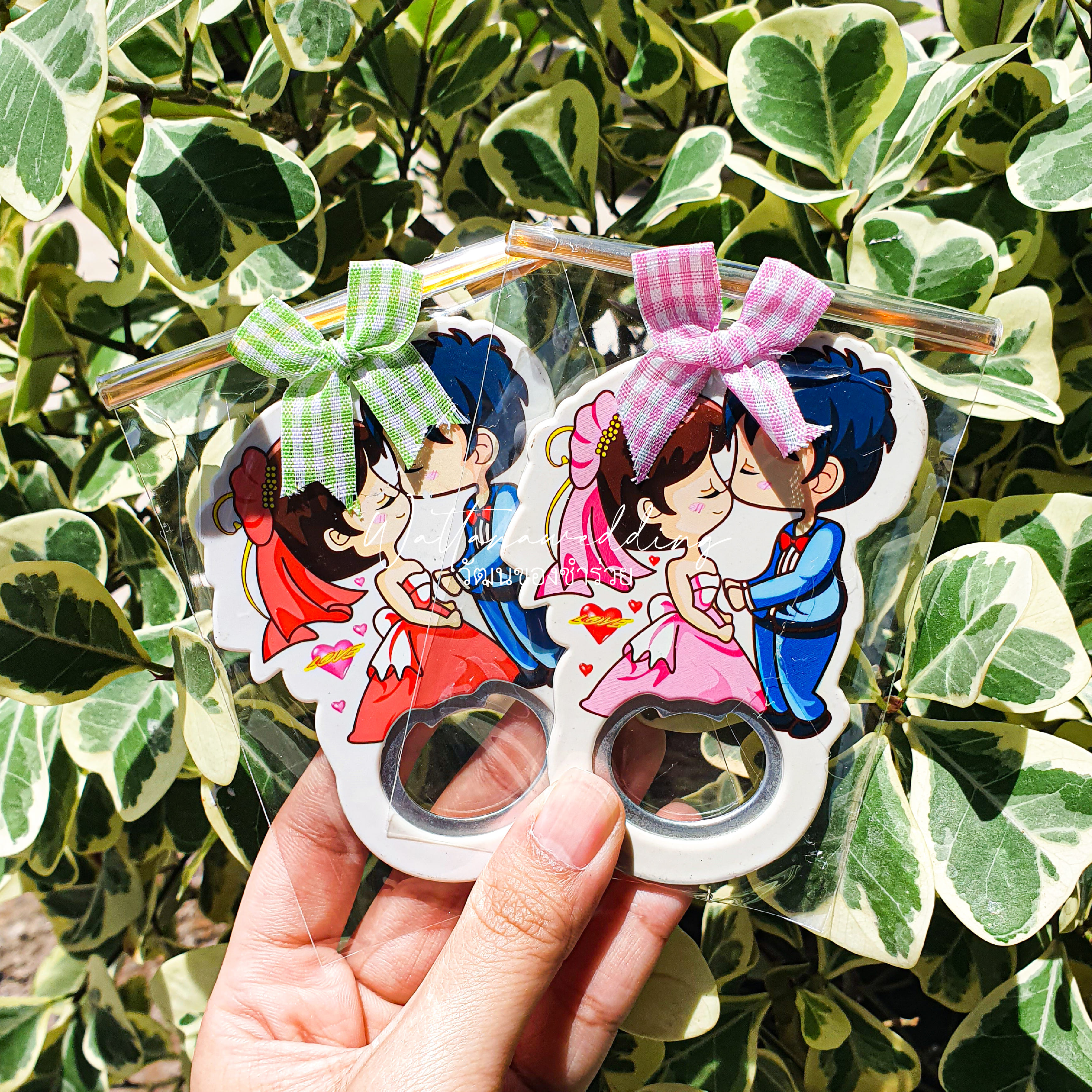 ของชำร่วย ที่เปิดขวด ด้านหลังมีแม่เหล็กติดตู้เย็นได้ | แพ็กใส่ถุงพลาสติก ติดโบว์ พร้อมสติ๊กเกอร์