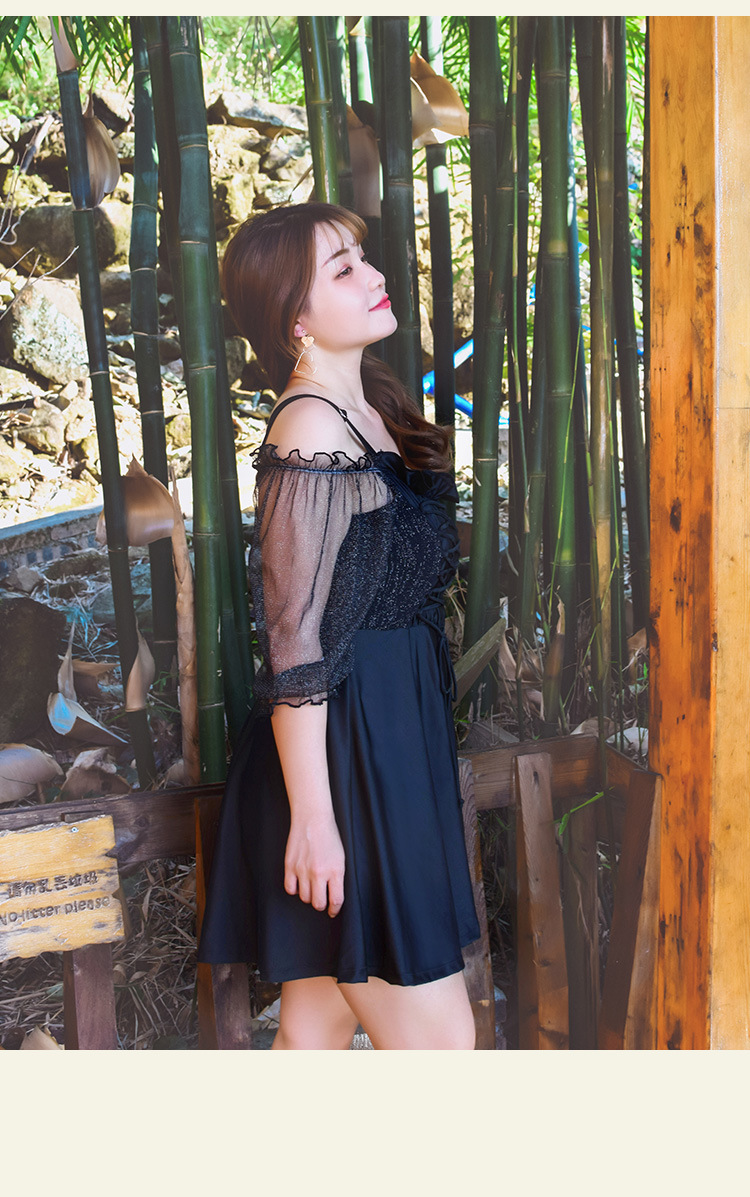 ชุดว่ายน้ำคนอ้วน 6xl พร้อมส่ง :ชุดว่ายน้ำไซส์ใหญ่ชุดเที่ยวทะเลสีดำถักสายด้านหน้าเว้าไหล่แขนซีทรู มีกางเกงขาสั้นใส่ด้านในแบบสวยน่ารักมากๆจ้า: ขนาด รอบอก 38 - 46 นิ้ว เอว 38 - 48 นิ้ว สะโพก 42 - 52 นิ้ว