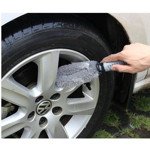 แปรงขัดล้อรถ ขัดยางรถยนต์ ทำความสะอาดได้ดี ขนแปรงแข็งแรง ไม่หลุดง่าย