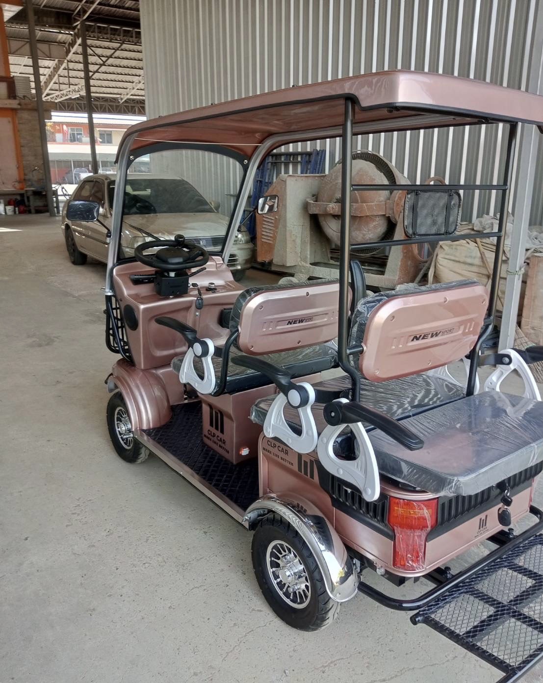 รถกอล์ฟไฟฟ้า 4 ล้อ 6 ที่นั่ง รุ่น M-04T ขับแบบพวงมาลัย