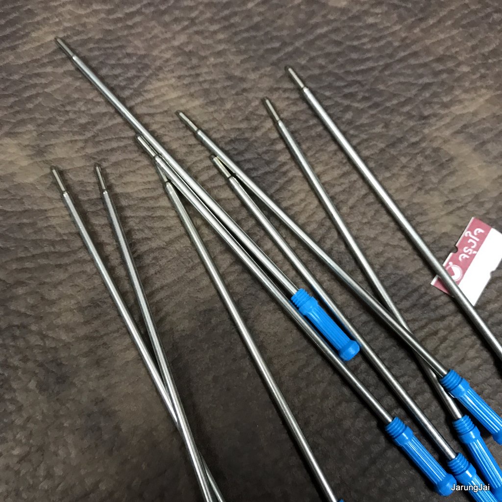 ไส้ปากกา ลูกลื่น Cross ครอส รุ่นเทียบเท่า สีน้ำเงิน nibs