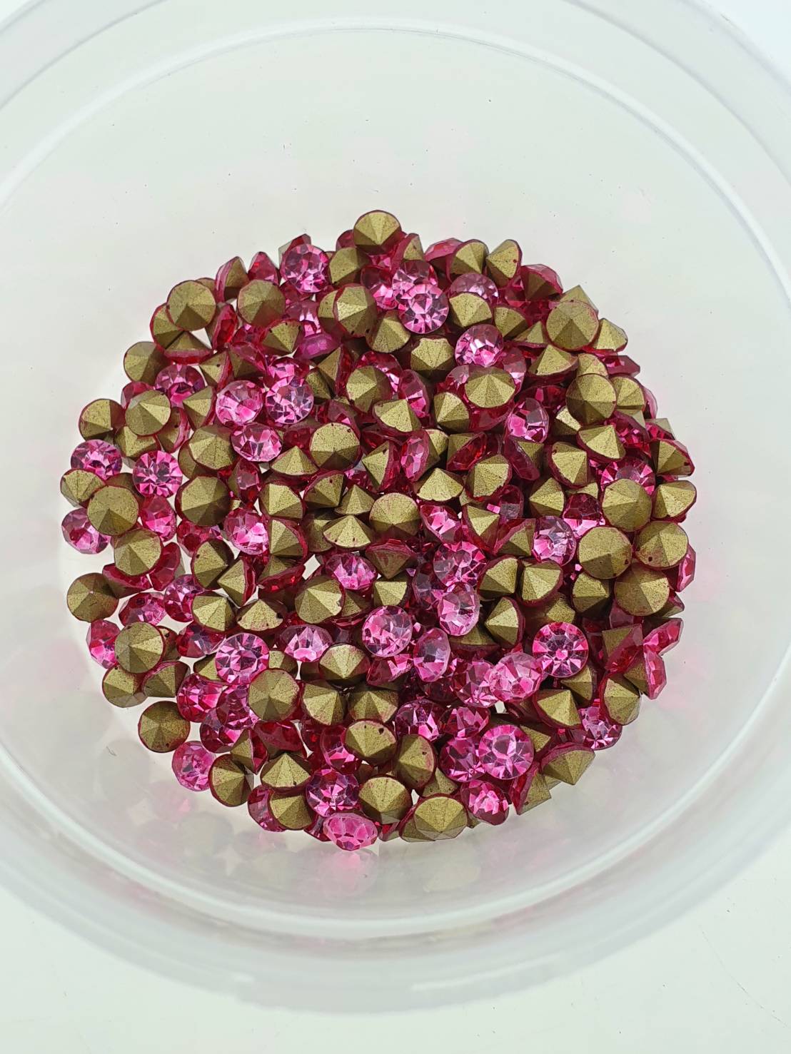 เพชรตูดแหลม เบอร์ 20 ขนาด 4.8 มิลลิเมตร เพชรก้นแหลม เพชรเทียม เพชรกระจก เพชรคริสตัล พลอยกระจก สีขาว สีใส สีสด สีสว่าง ขนาดต่างๆ