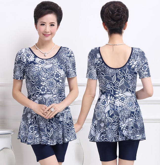 ชุดว่ายน้ำคนอ้วน พร้อมส่ง :ชุดว่ายน้ำไซส์ใหญ่สีน้ำเงินกรมแต่งลายใบไม้สีสวยสดใส .มีกางเกงขาสั้นใส่ด้านใน แบบเก๋สวยมากๆจ้า:รอบอก36-44นิ้ว เอว34-44นิ้ว สะโพก34-44นิ้ว