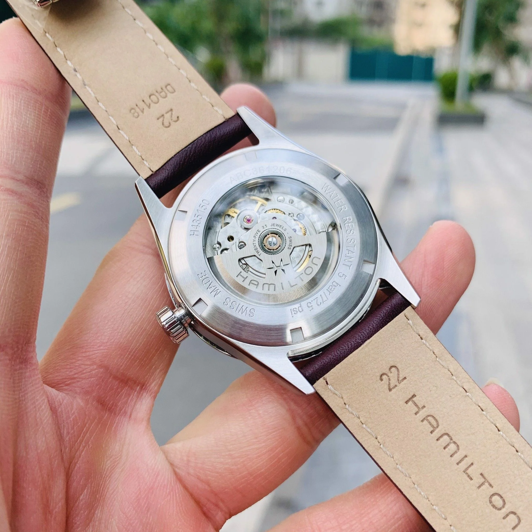 Hamilton H43515875 นาฬิกาผู้ชาย BROADWAY DAY DATE AUTO Men's Watch