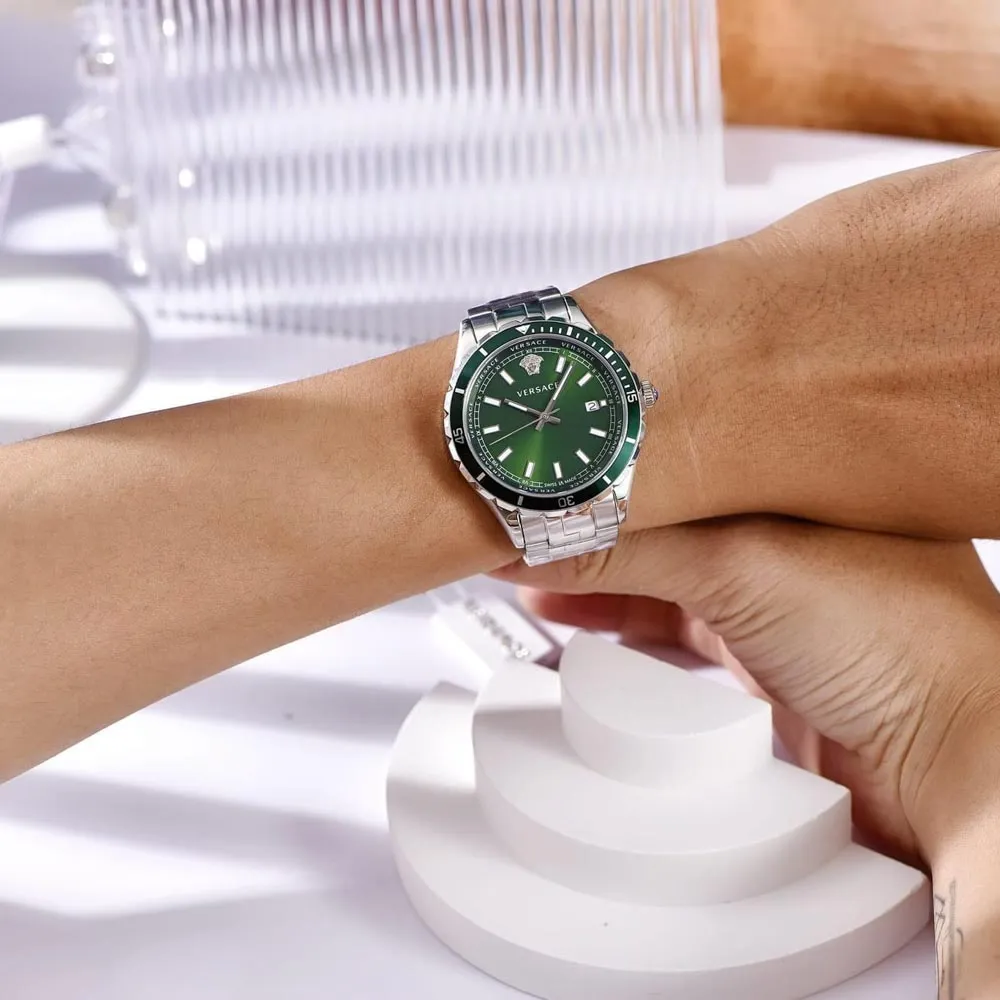 Versace VE3A01022 นาฬิกาผู้ชาย Hellenyium Quartz Men's Watch