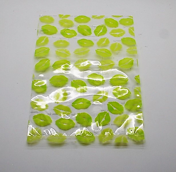 # ถุงเจาะหูหิ้ว ขนาด 20.5x12.5 ซม.