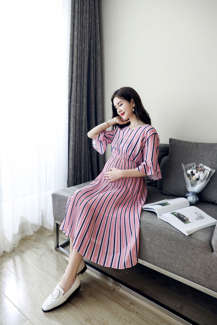 ชุดคลุมท้องเดรสสไตล์เกาหลี ช่วงล่างอัดพรีท ผ้าชีฟองใส่ได้ถึงคลอด สวยดูดีมากๆ M L XL XXL