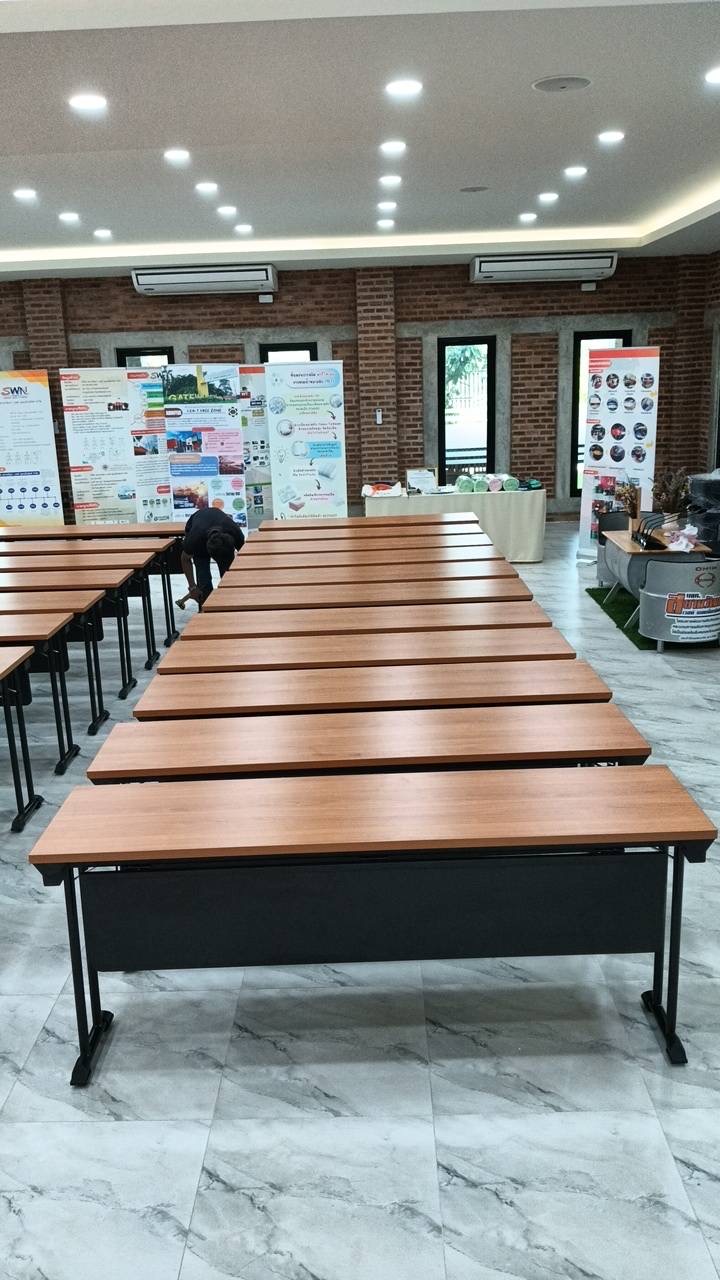 โต๊ะประชุมโต๊ะสี่เหลี่ยม พับขาคู่พร้อมที่บังขา ขนาด กว้าง45xยาว180 cm.สูง 75 ซม.
