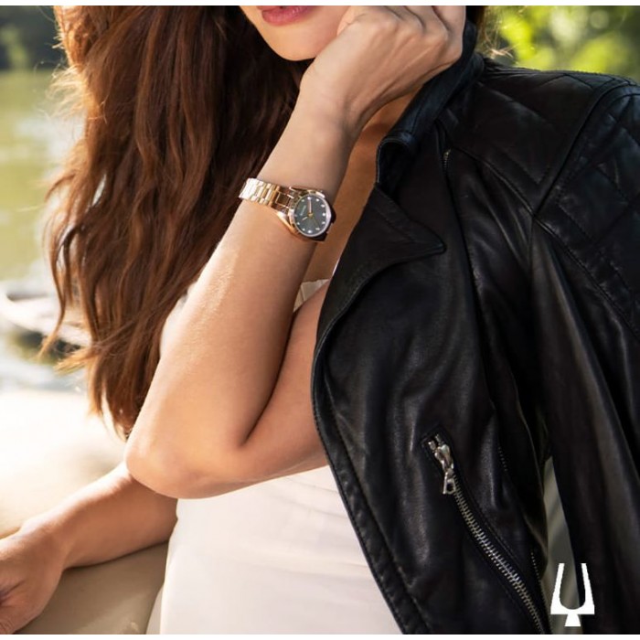 Bulova 97P156 นาฬิาผู้หญิง Surveyor Diamond Quartz Women's Watch