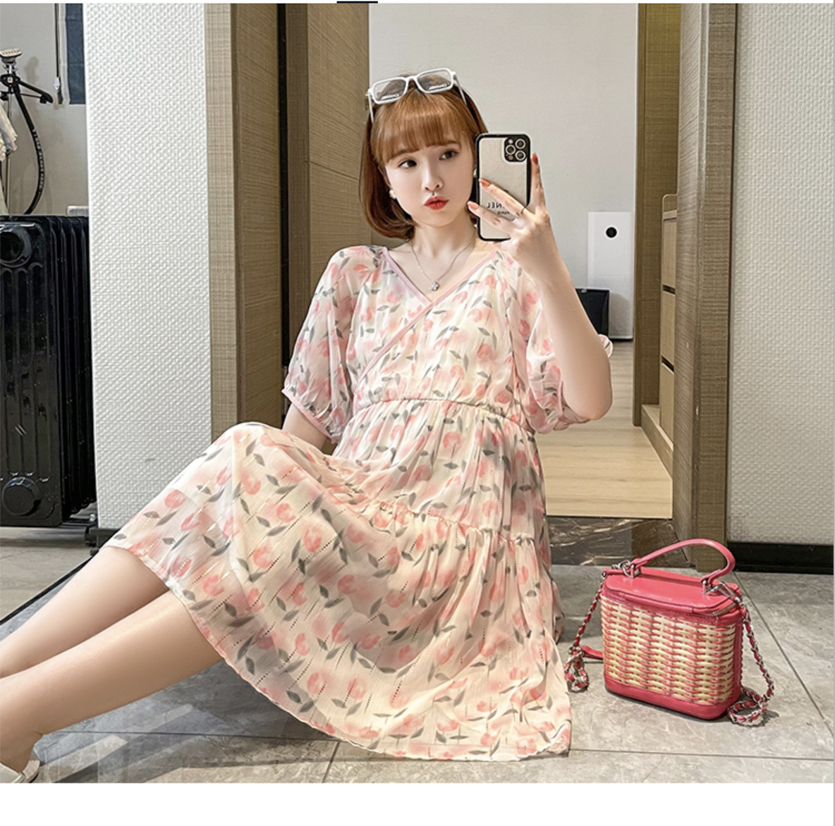 เดรสคลุมท้องแฟชั่นเกาหลี ผ้าชีฟอง ลายสวย เนื้อละเอียด เนื้อดี เปิดให้นมได้ น่ารักสดใสมากค่ะ M L XL XXL