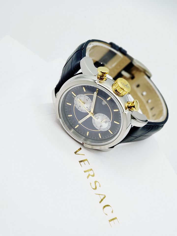 Versace VEV400219 นาฬิกาผู้ชาย Urban Chronograph Quartz Swiss Made Men's Watch