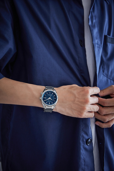 Citizen CB0270-87L นาฬิกาผู้ชาย Eco-Drive Perpetual World Time Men's Watch