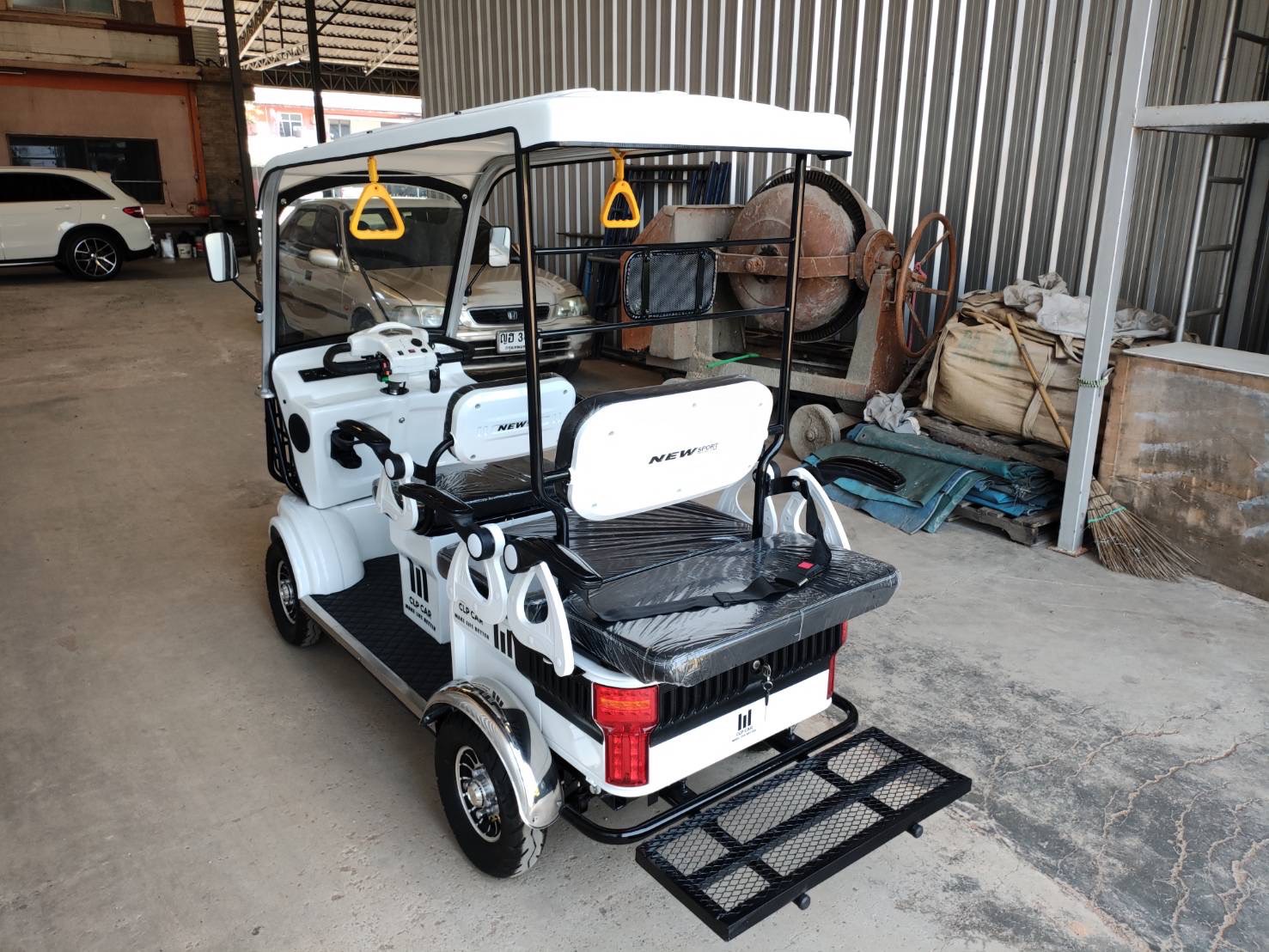 รถไฟฟ้า 4 ล้อ 4-5 ที่นั่ง รุ่น M-01T ยี่ห้อ CLP CAR ขับแฮนด์บิด