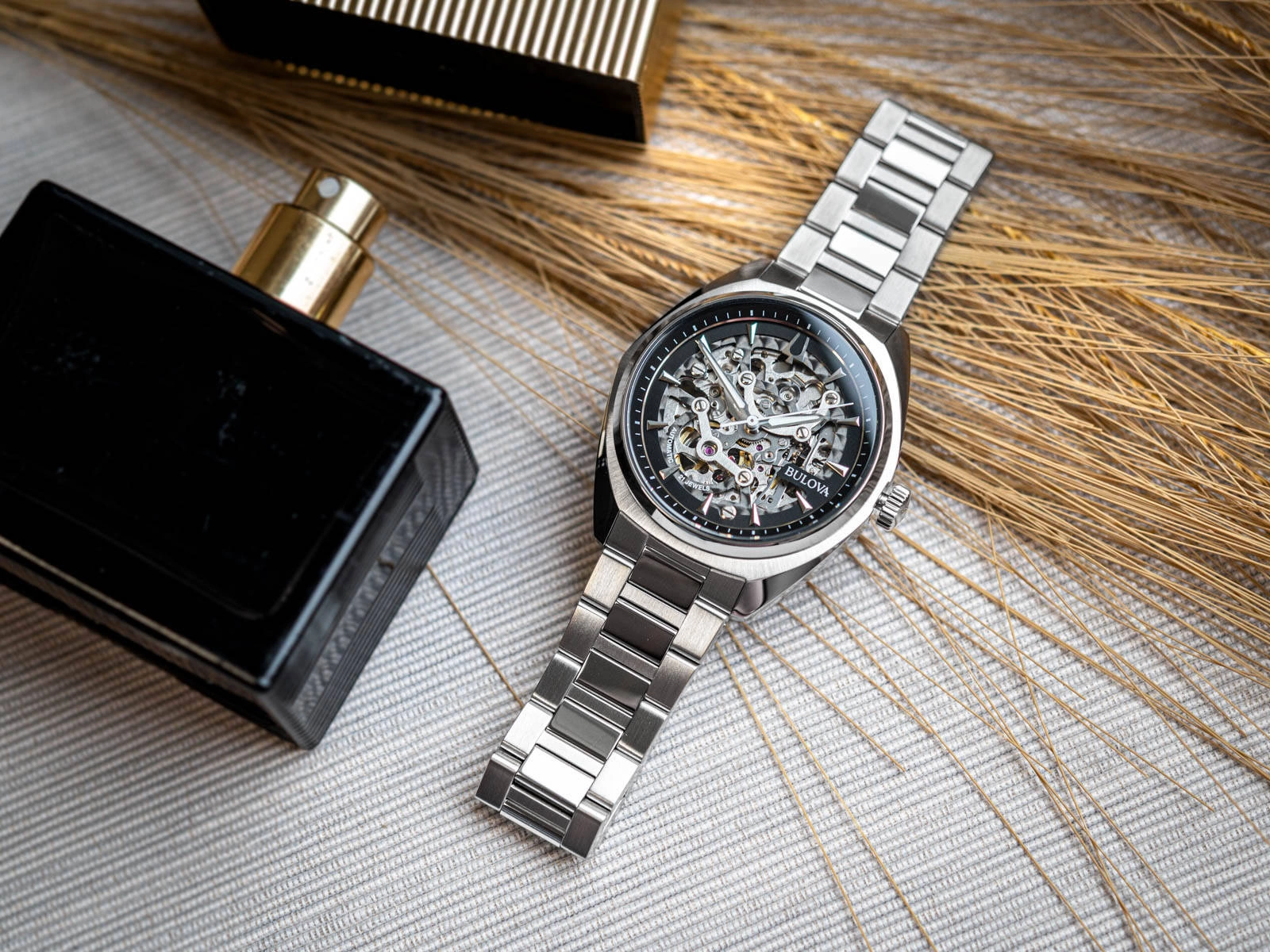 Bulova 96A293 นาฬิกาผู้ชาย Classic Automatic Men's Watch