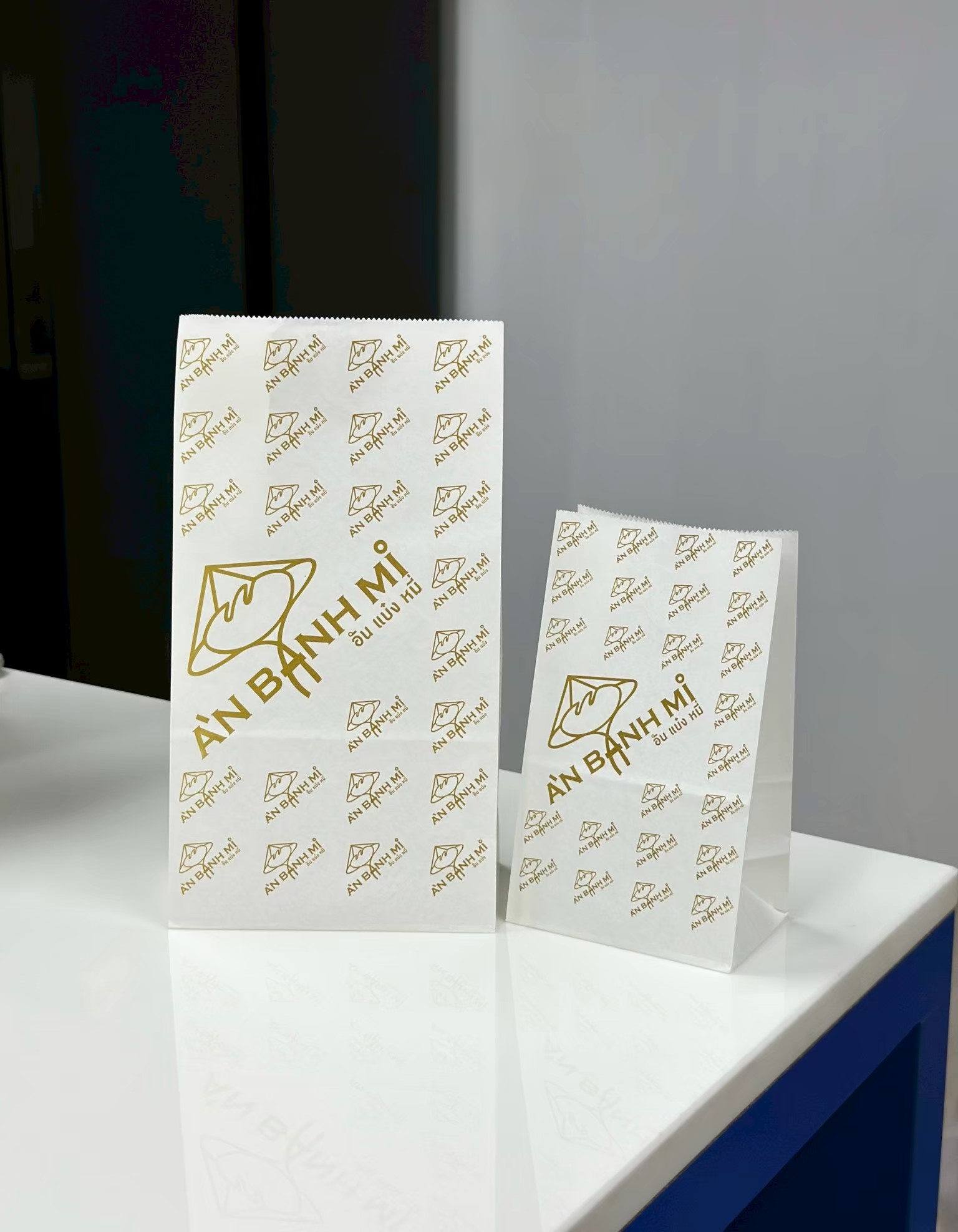 ผลงาน ซองขนมพิมพ์โลโก้