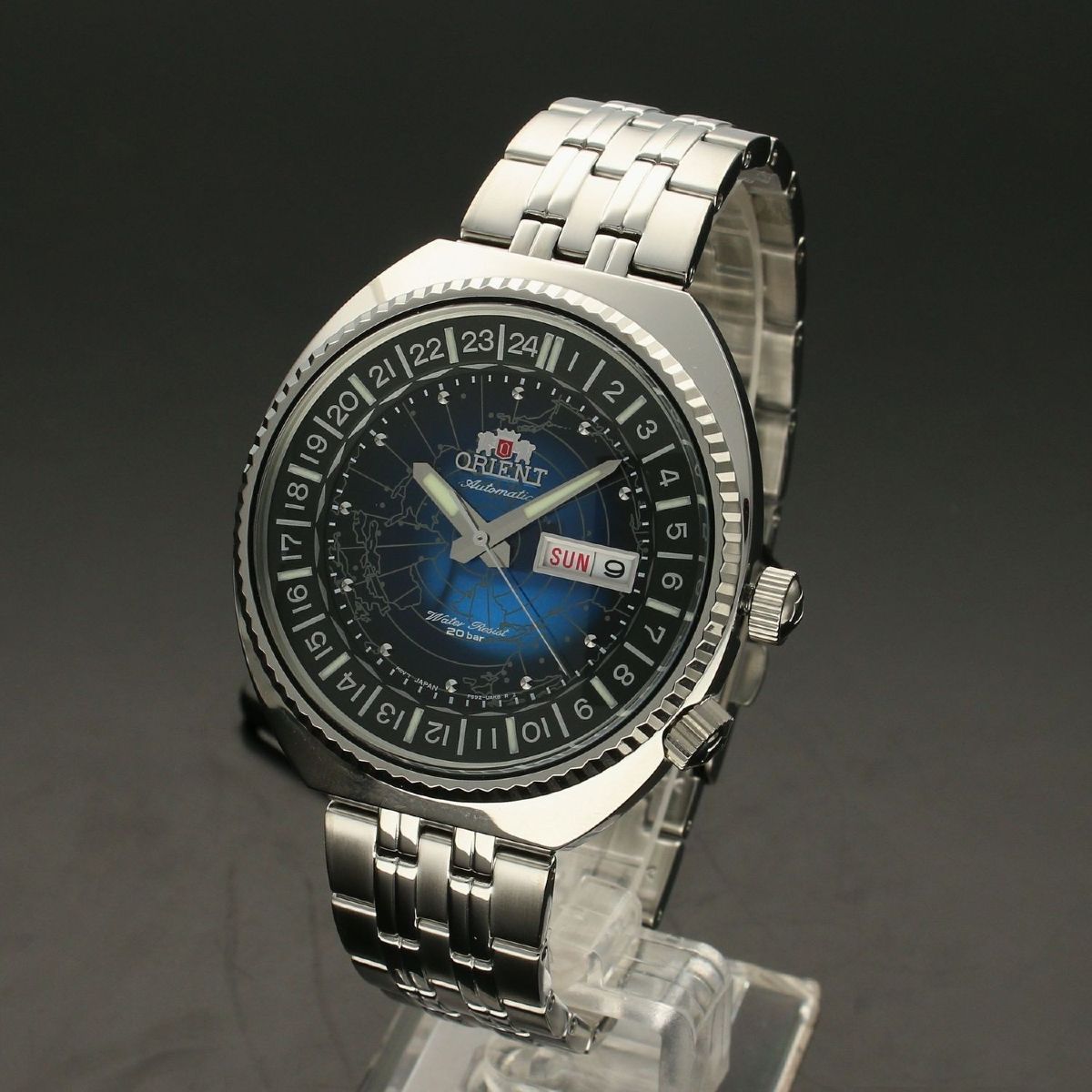 Orient RA-AA0E03L19B นาฬิกาผู้ชาย World Map Revival Automatic Men's Watch
