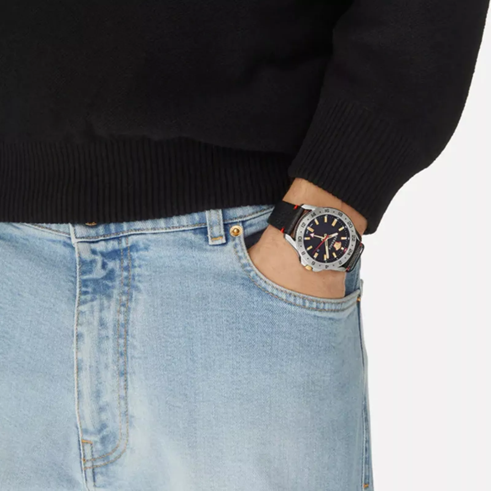 Versace VE2W00122 นาฬิกาผู้ชาย Quartz Men's Watch